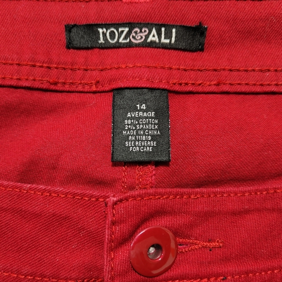 Women's Roz & Ali Red Straight Leg Jeans, Size 14 - Picture 4 of 4